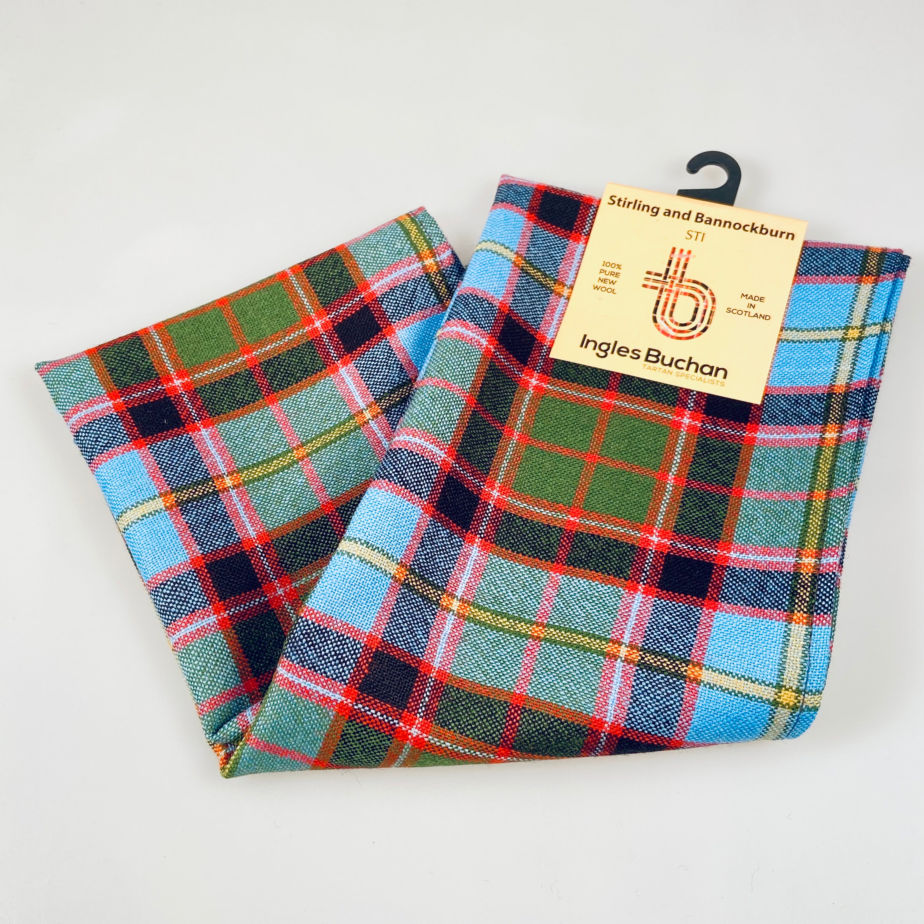 Stirling & Bannockburn District Tartan Crest Blanket Wave Style