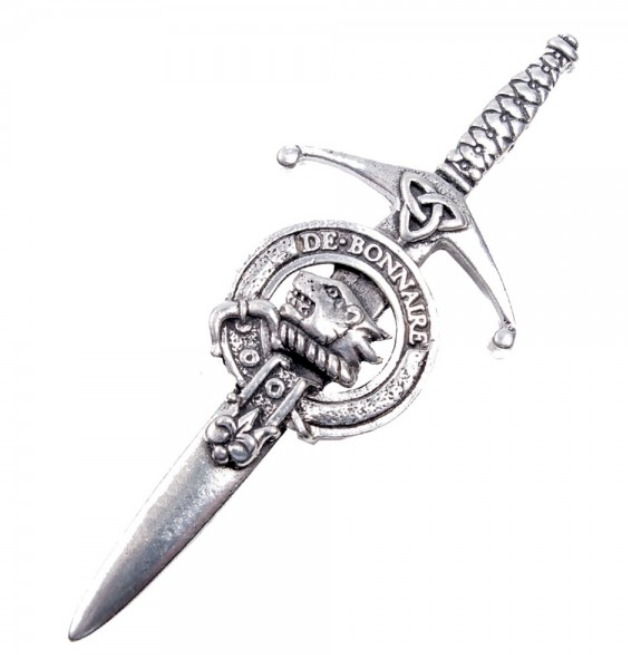 Clan Crest Pewter Kilt Pin with Bethune Crest