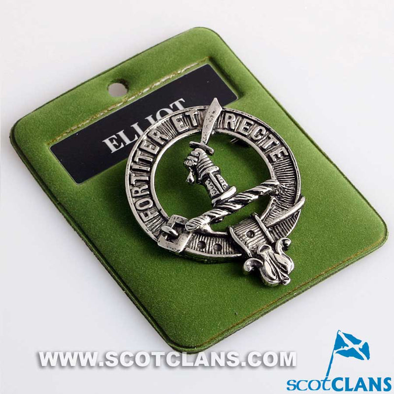Elliot Clan Crest Badge in Pewter