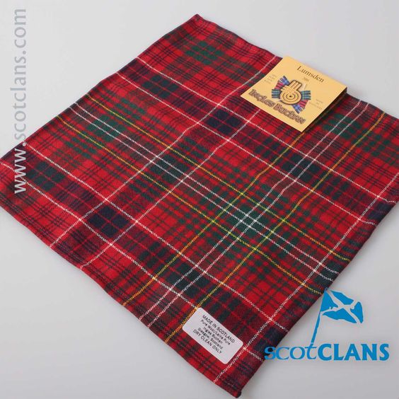 Lumsden Modern Tartan Crest Premium Quilt - Gold Thistle Style