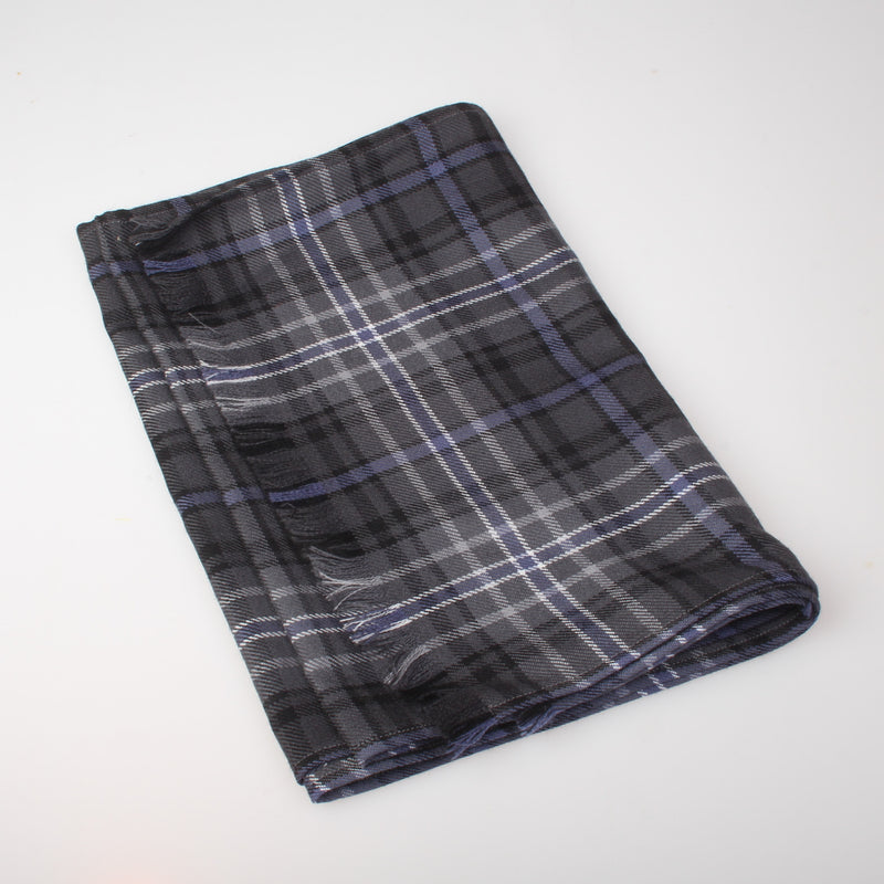 Luxury Lightweight Scarf in Old Lang Syne Tartan