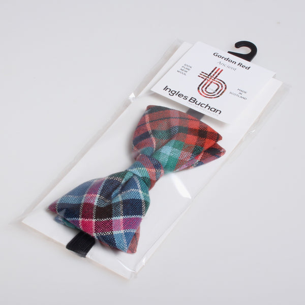 Men's Gordon Red Ancient Tartan Neck Tie – 100% Pure Wool, Handmade In Scotland, 3.5" Width - View #3