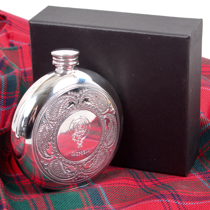 Paisley Pattern Clan Crest Sporran Flask