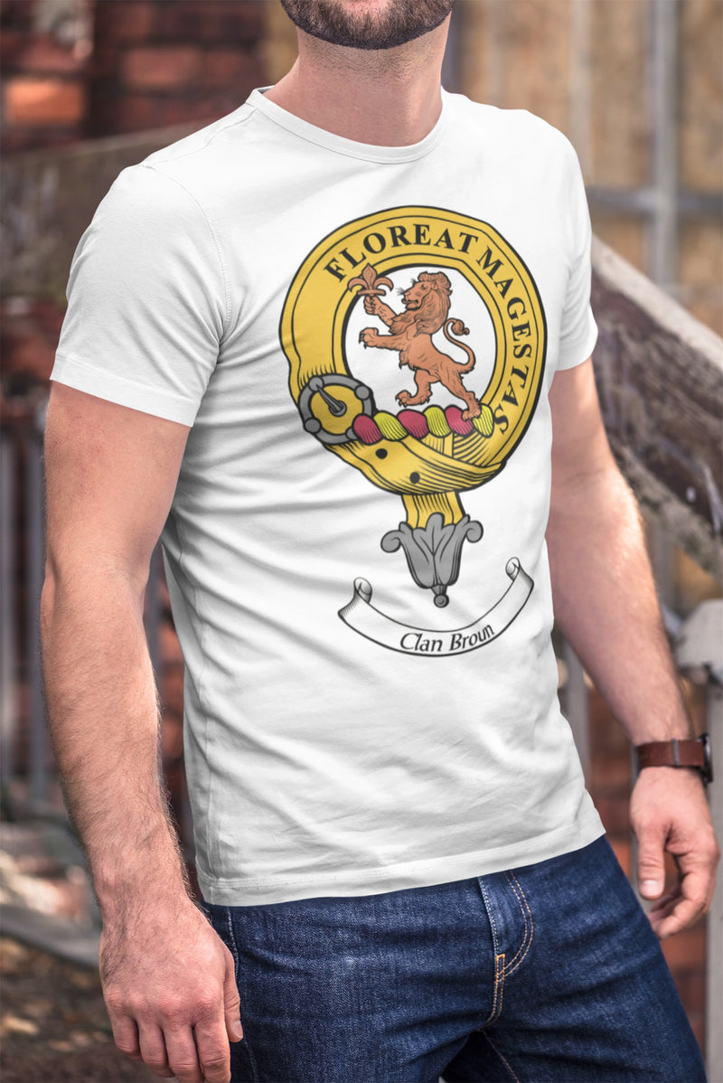 Broun/ Brown Clan Crest Gents T Shirt