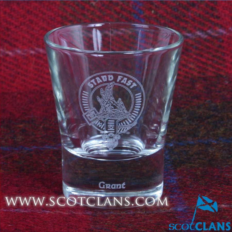 Clan Crest Dram Glass with Grant Crest