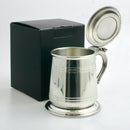 Stylish one pint pewter tankard with gold trim featuring the MacKay Clan Crest, ideal for collectors and gifts.