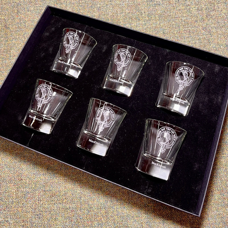 Clan Crest Dram Glass Set of 6 with MacKintosh Crest