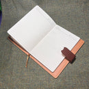Magnetic closure of the Clan Crest Luxury Bamboo Covered Notebook Boxed Set, combining elegance with functionality.