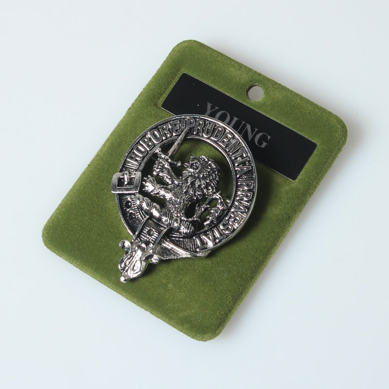 Young Clan Crest Badge in Pewter