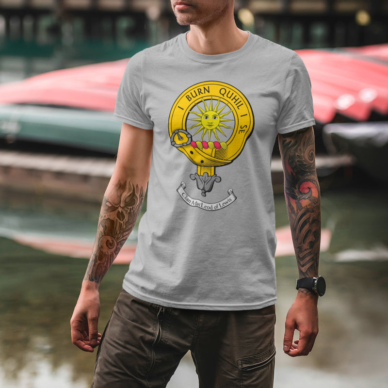 MacLeod of Lewis Clan Crest Gents T Shirt