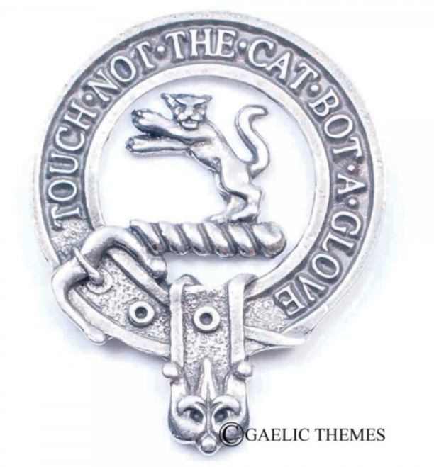 MacIntosh Clan Crest Badge in Pewter