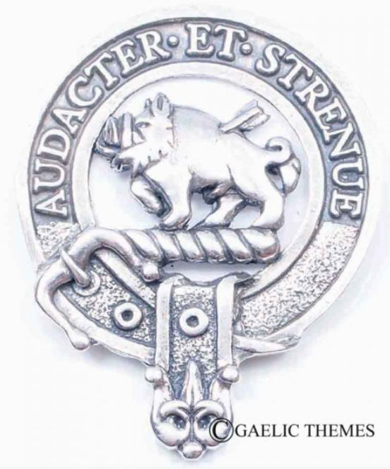 Pollock Clan Crest Badge in Pewter