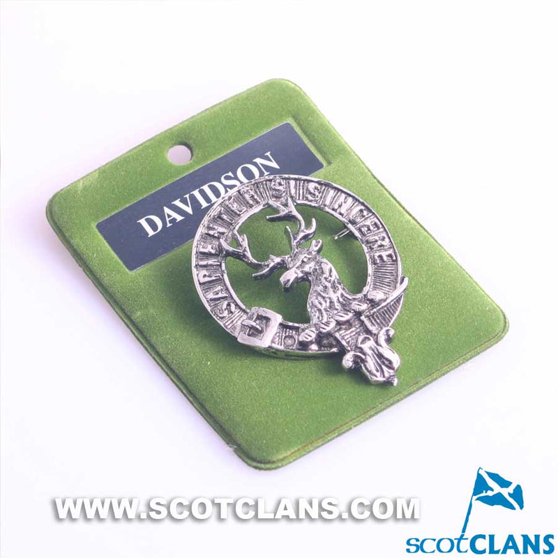 Davidson Clan Crest Badge in Pewter