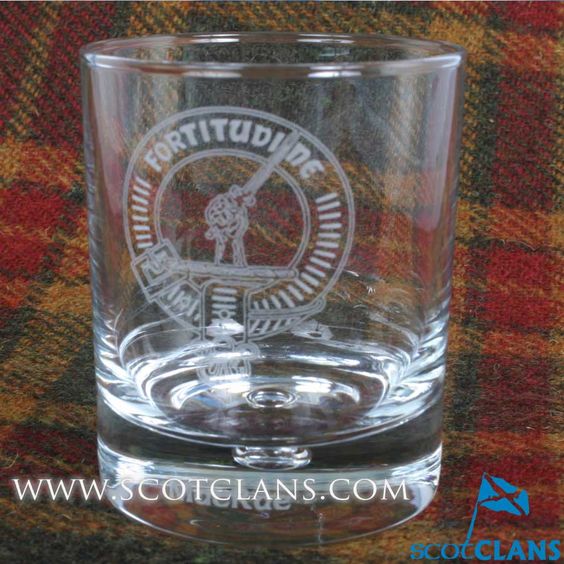 Clan Crest Whisky Glass with MacRae Crest