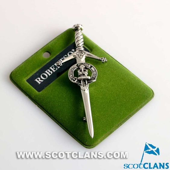 Clan Crest Pewter Kilt Pin with Robertson Crest.