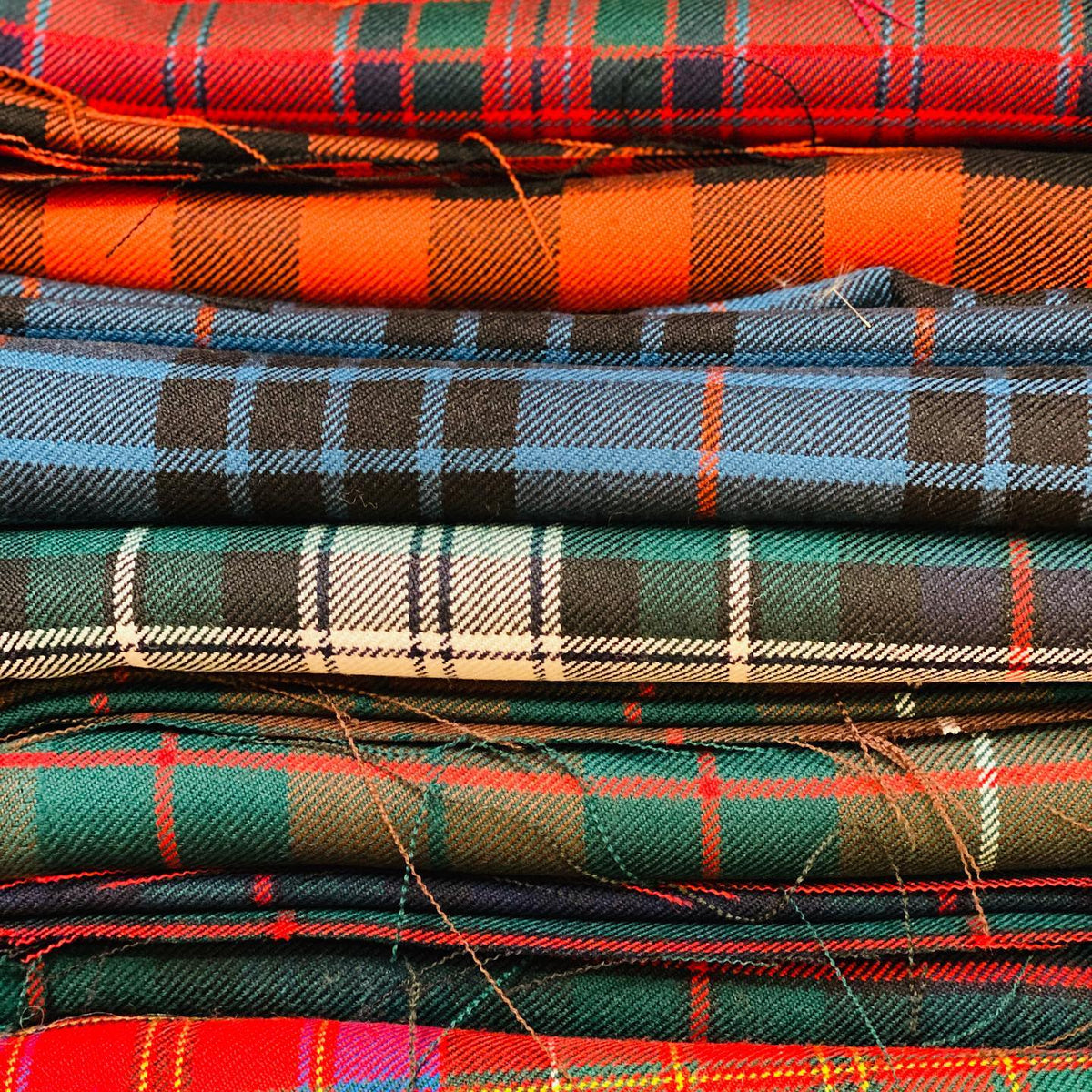 Mediumweight Tartan Material 13oz Wool 