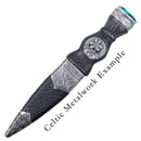 Clan Crest Sgain Dubh - Coloured Stone